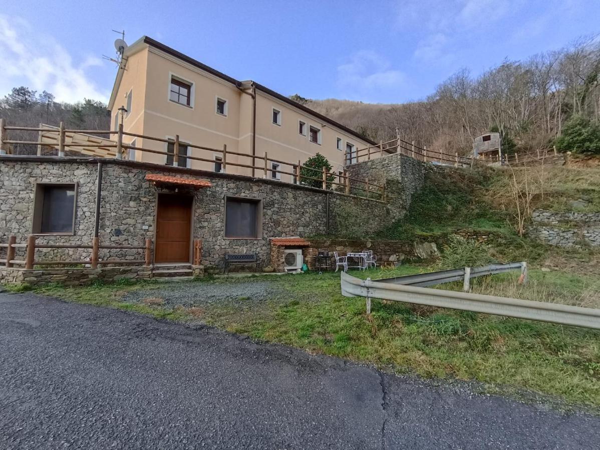 Varazze Sea-Mountain Exterior photo